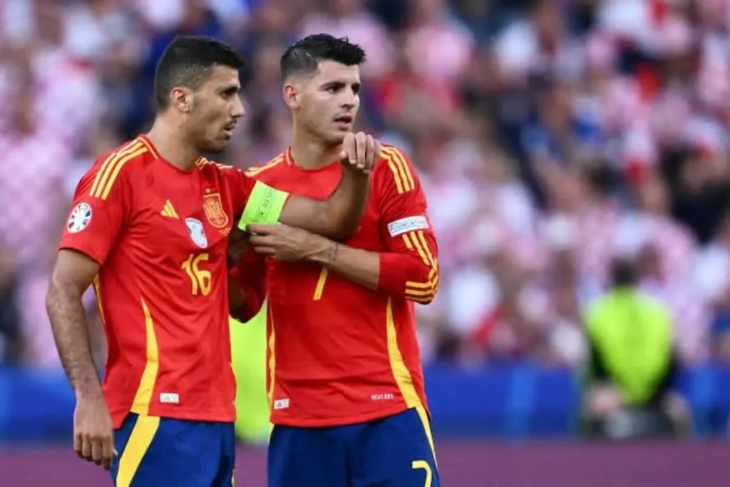 Spanish internationals Rodri (left) and Alvaro Morata were handed one-match bans by UEFA on Wednesday (07/08/2023).