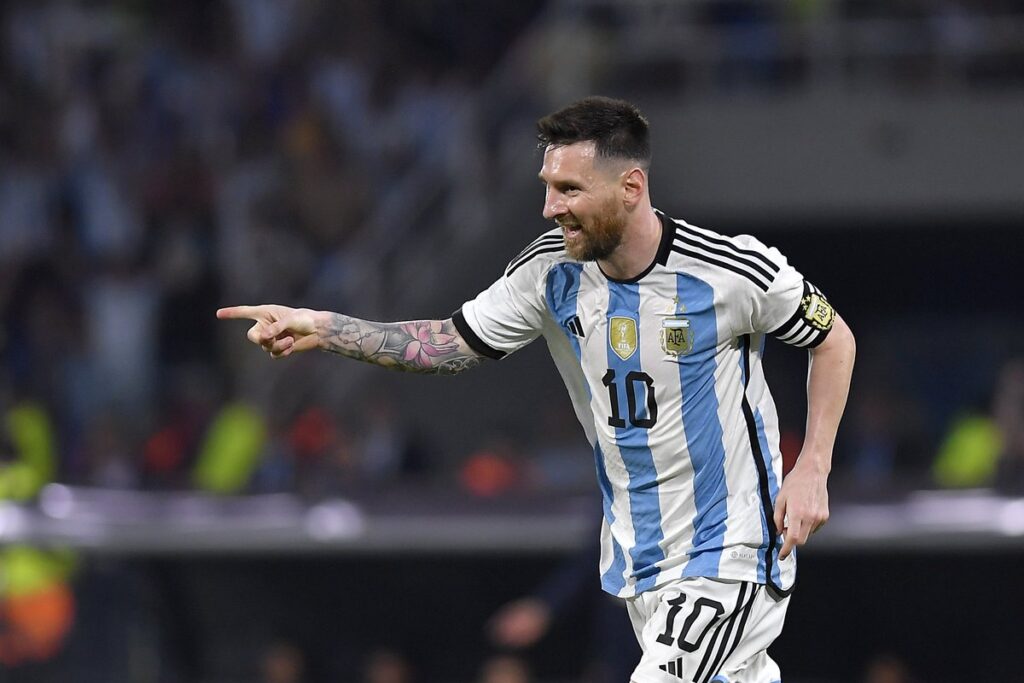 Argentina Faces Off Against Australia in Kochi!
