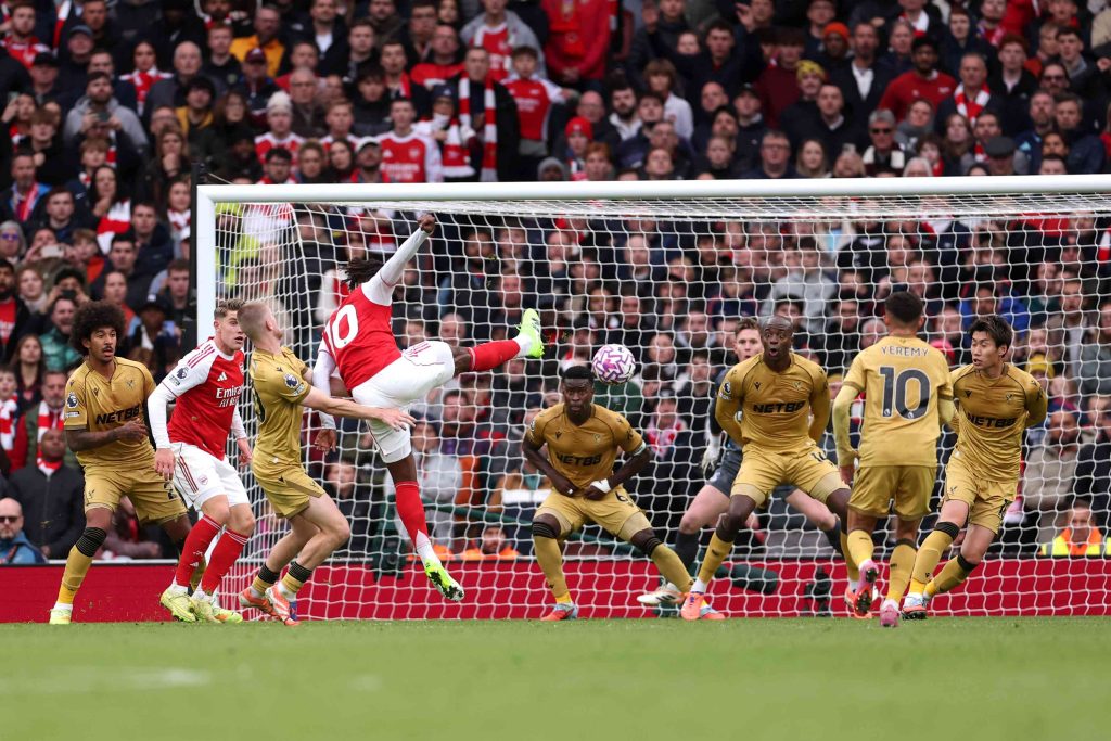Arsenal Continues Their Winning Streak, Defeating Crystal Palace Arsenal Continues Their Winning Streak, Defeating Crystal Palace