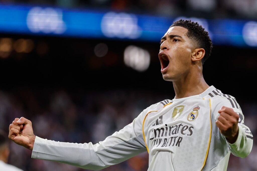 Real Madrid Defeats Barcelona in El Clásico Real Madrid Defeats Barcelona in El Clásico