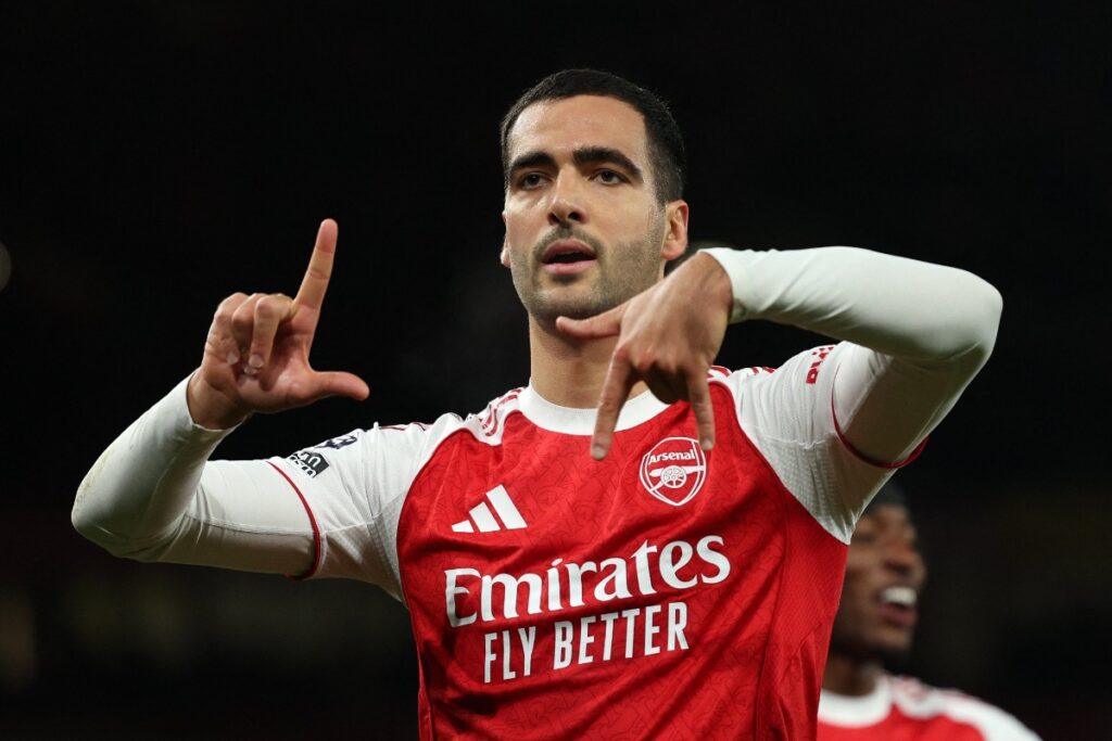 Arsenal Stays on Top After Overcoming Brentford in Premier League Match Arsenal Stays on Top After Overcoming Brentford in Premier League Match