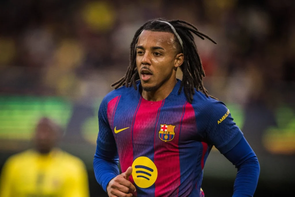 Barcelona Faces Setback: Jules Koundé Injured Ahead of Super Cup