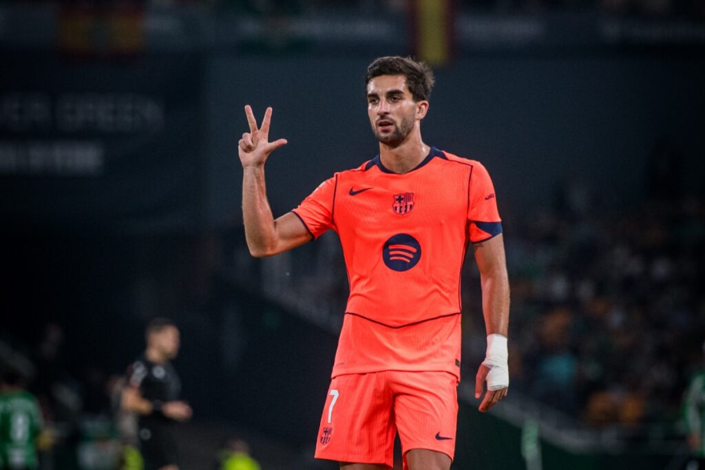 Ferran Torres Scores Hat-Trick; Barcelona Secures Stunning Victory