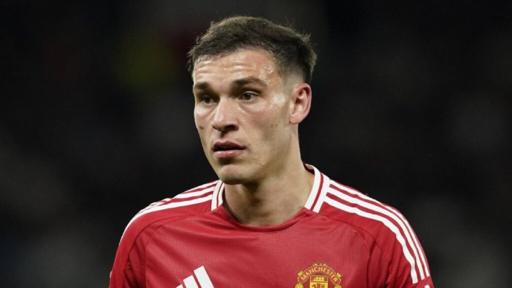 Manchester United looks to sell Manuel Ugarthe Manchester United looks to sell Manuel Ugarthe