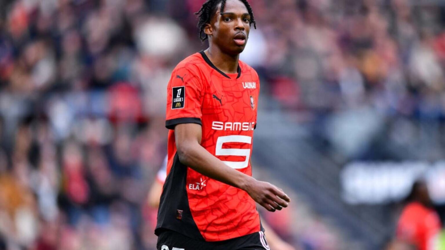 Chelsea Offers Striker in Bid to Sign Jeremy Jacquet, Outpacing Liverpool