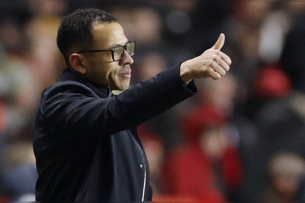 Liam Rosenior’s Era Starts Strong as Chelsea Dominates Charlton 5-1