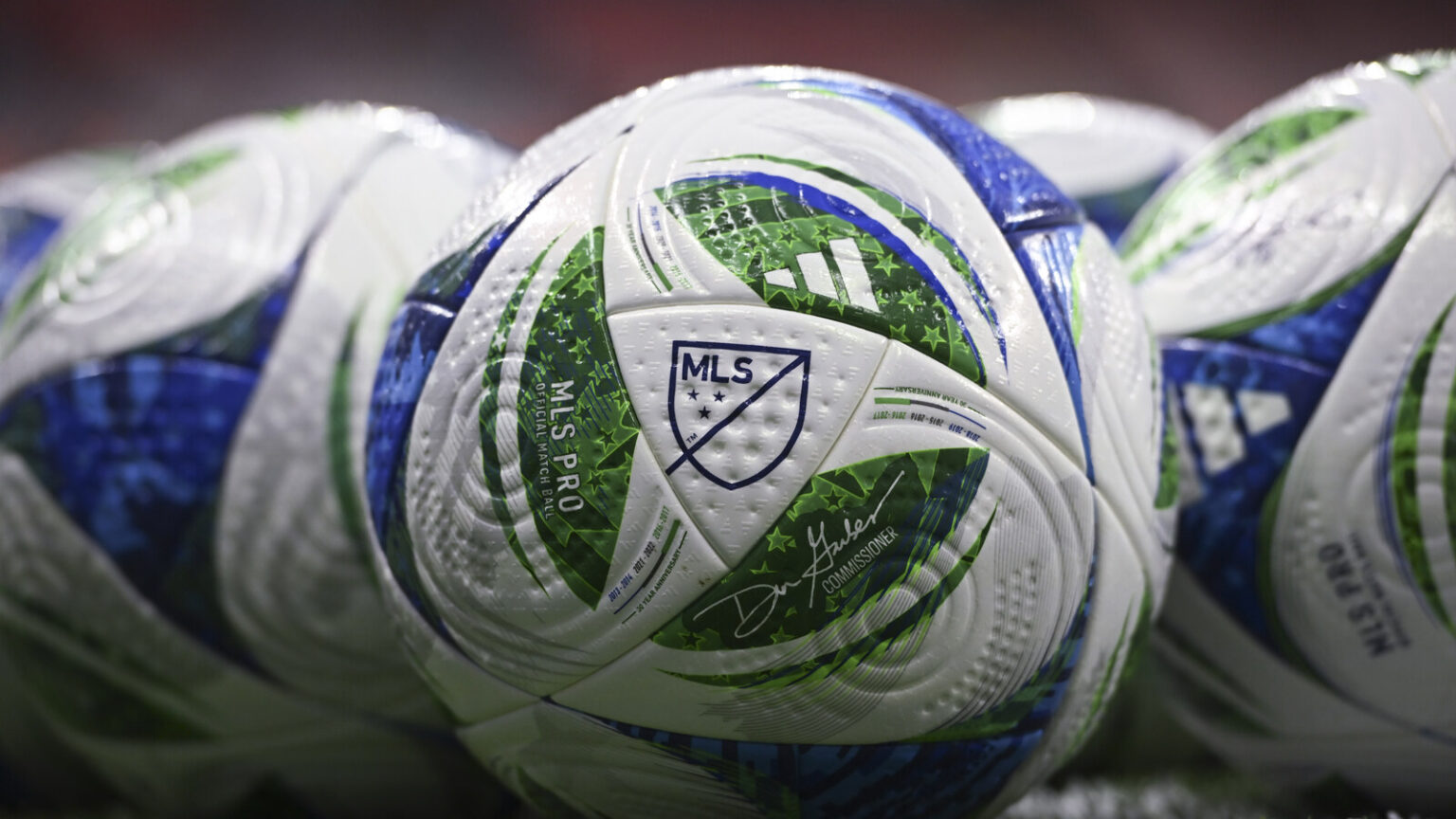 Manchester United Scouts Sassuolo Centre-Back