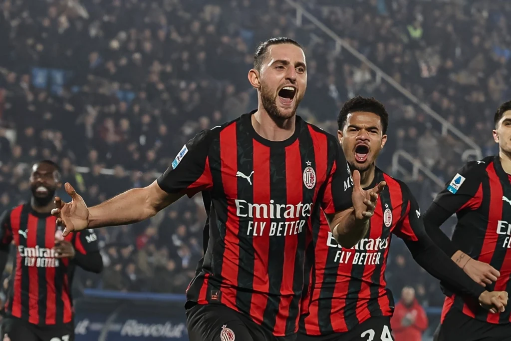 Serie A: Rabiot Scores Twice as AC Milan Defeats Como to Secure Second Place