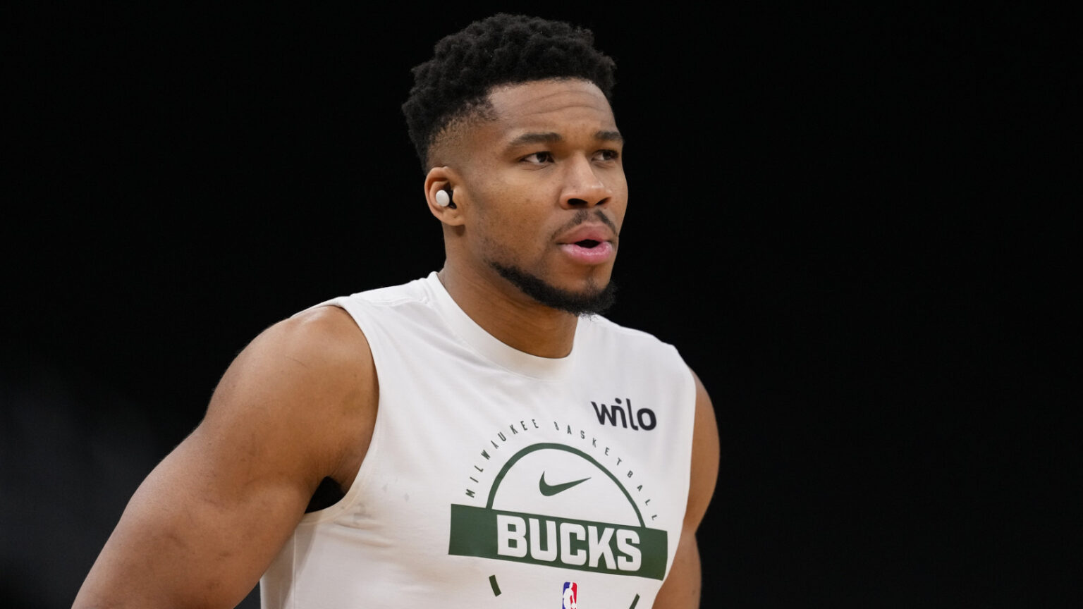 Teams Eyeing Giannis Antetokounmpo Receive Major Update