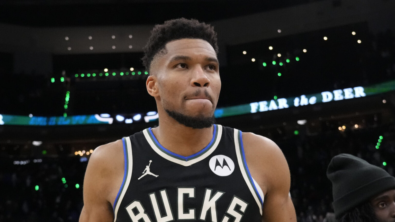 Suns Player Discusses Possible Trade Destinations for Giannis Antetokounmpo Suns Player Discusses Possible Trade Destinations for Giannis Antetokounmpo