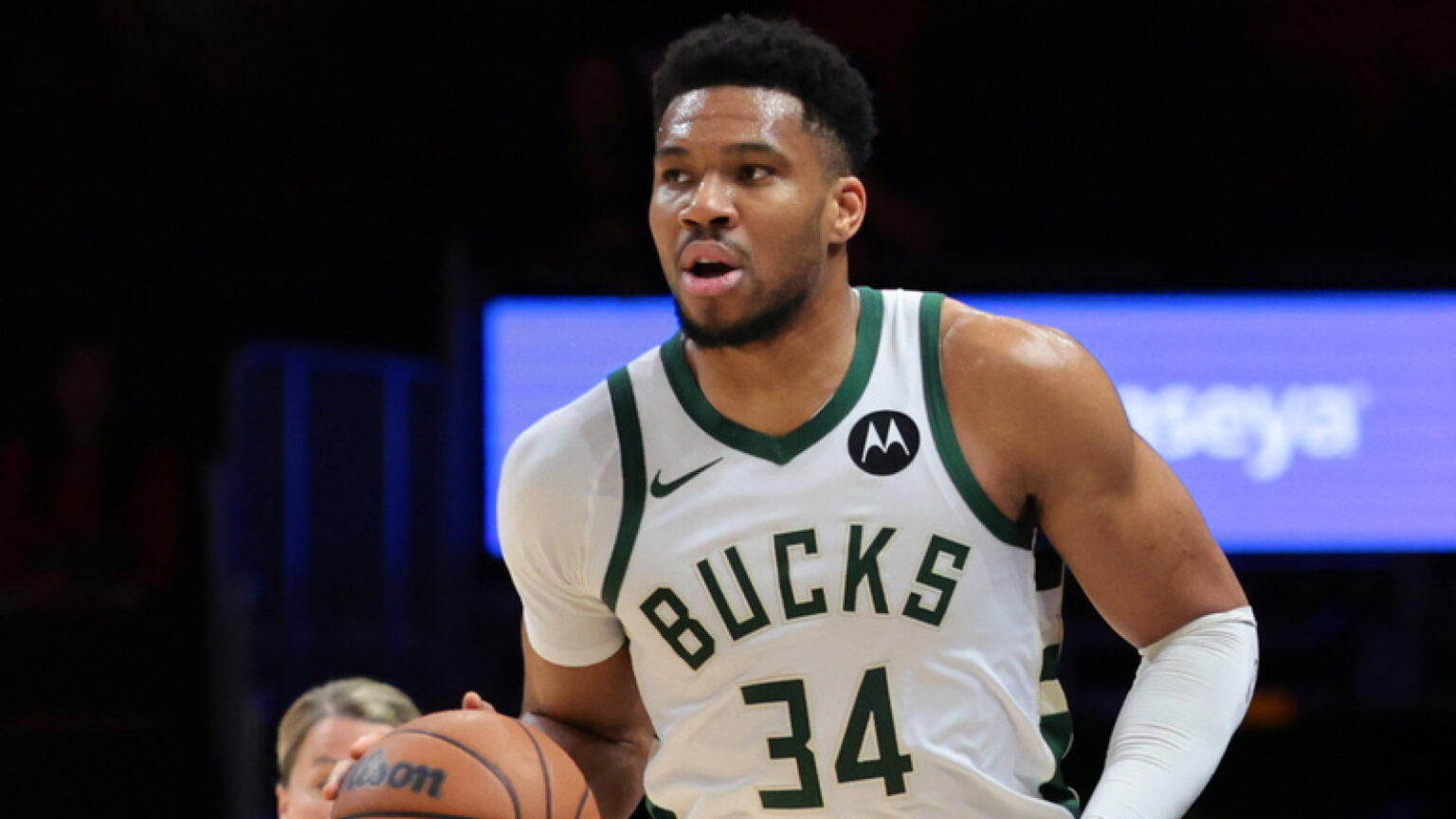 Bucks Co-Owners Hint at Important Decision Regarding Antetokounmpo