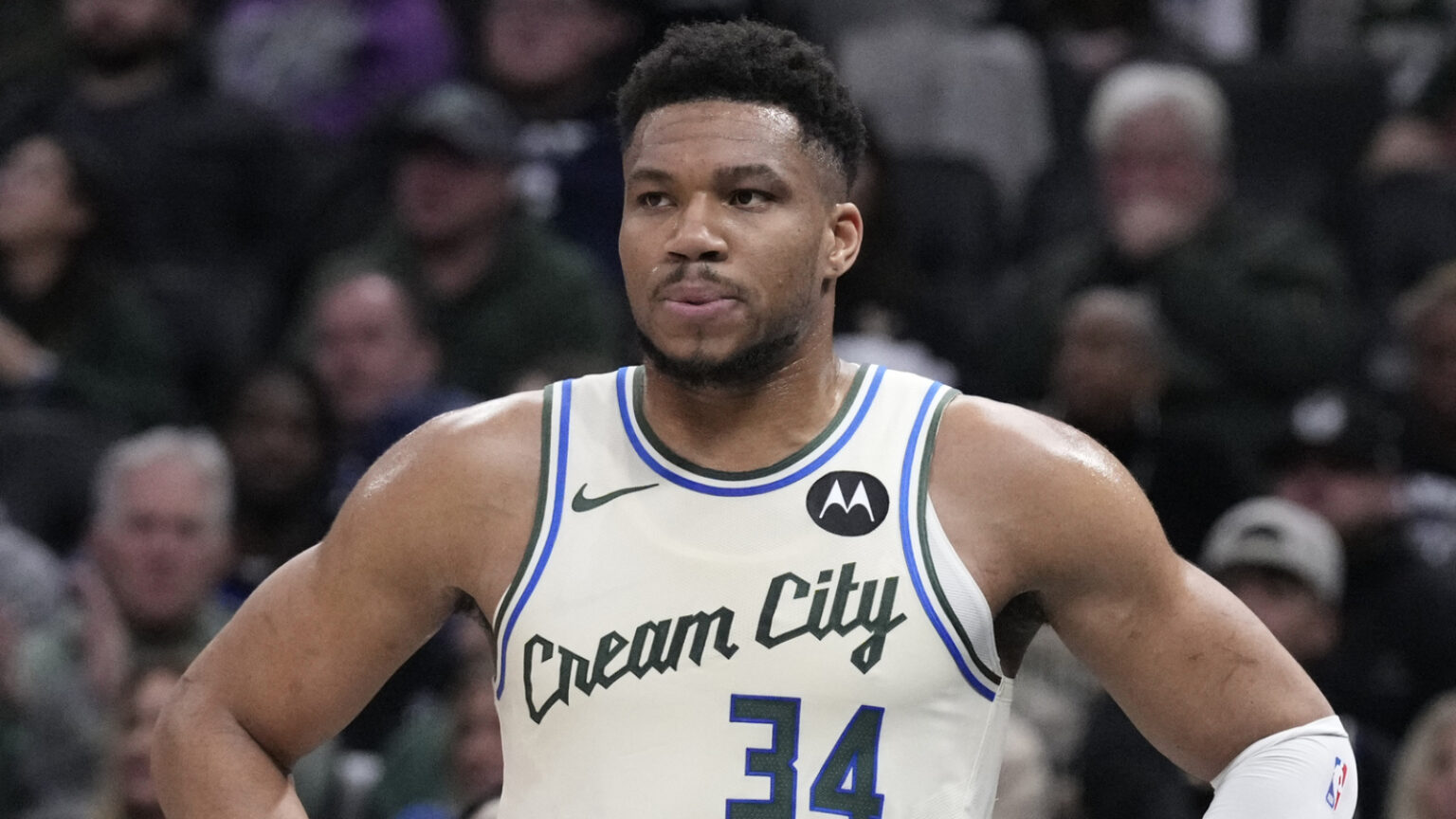 Celtics Hand Giannis Antetokounmpo’s Bucks a Tough Loss in His Comeback Celtics Hand Giannis Antetokounmpo’s Bucks a Tough Loss in His Comeback