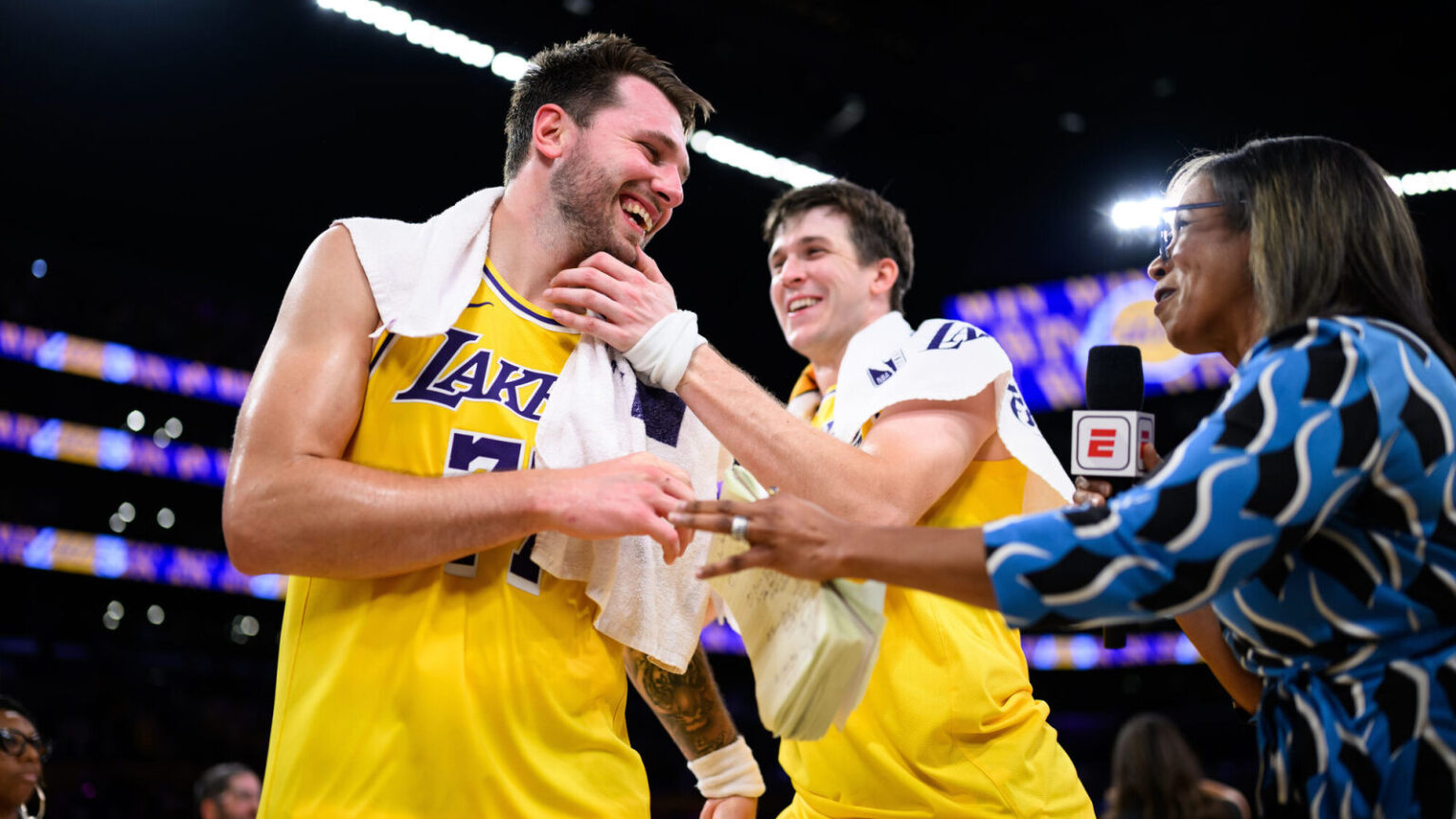 Doncic’s Key Shot, Reaves’ Miss Propel Lakers Past Nuggets Doncic’s Key Shot, Reaves’ Miss Propel Lakers Past Nuggets
