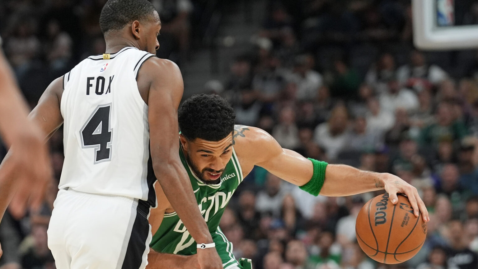 Jayson Tatum’s Injury Raises Concern for Celtics Before Thunder Matchup