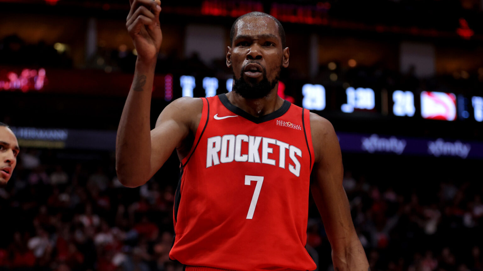 Kevin Durant Moves Closer to Michael Jordan in All-Time Scoring Rankings Kevin Durant Moves Closer to Michael Jordan in All-Time Scoring Rankings