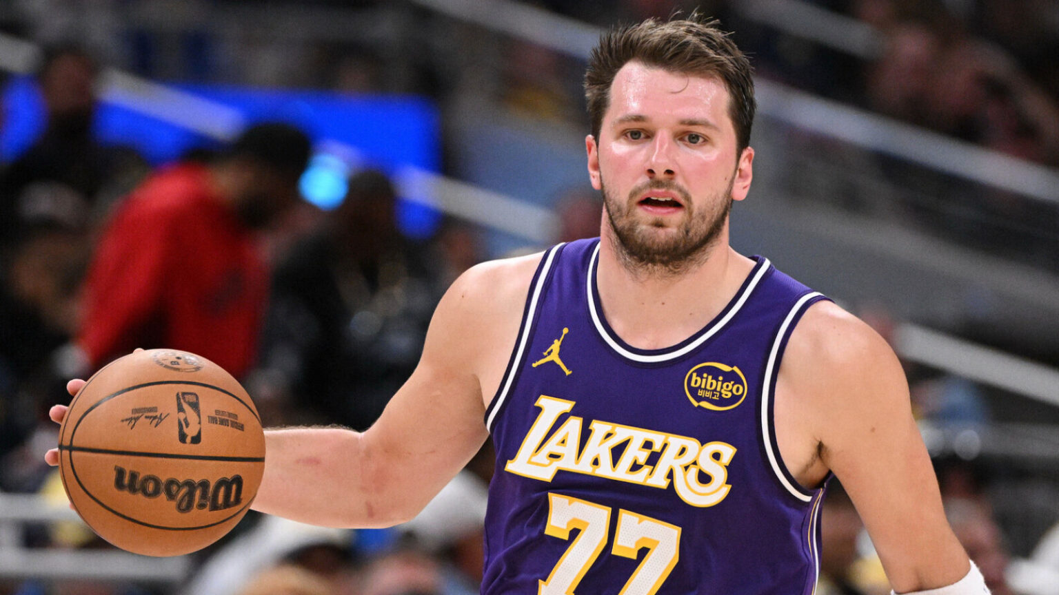 Luka Doncic Scores 43 Points as He Maintains League Lead in Lakers’ Victory