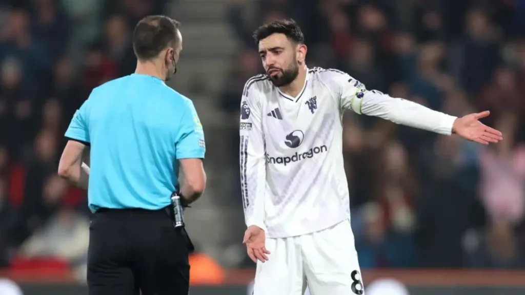 Manchester United Files Official Complaint Amidst Intense Protests Over Refereeing Errors