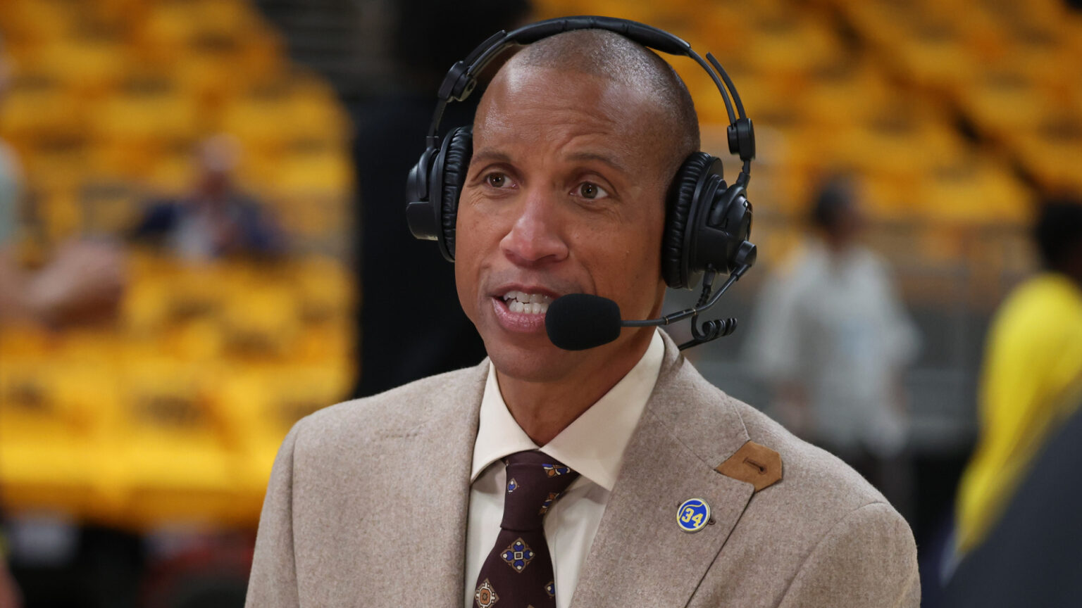 Miller Weighs In on the Michael Jordan vs. Scottie Pippen Defensive Debate