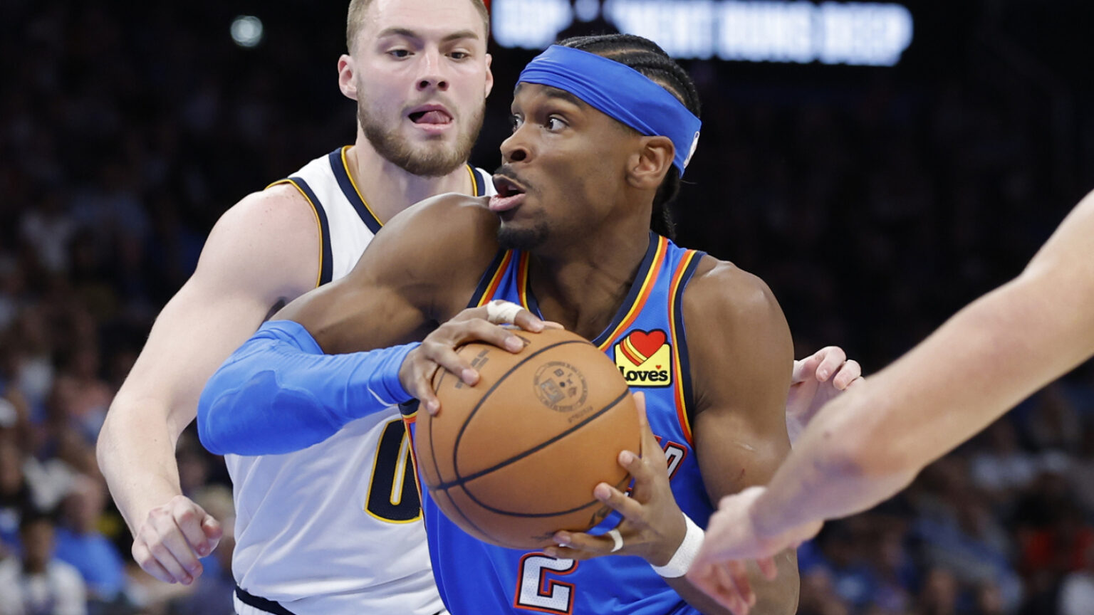 Shai Gilgeous-Alexander Matches NBA Record in Thrilling Victory Over Nuggets