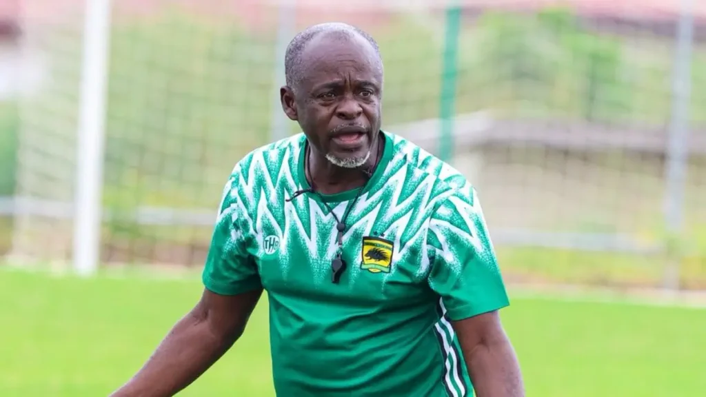 Asante Kotoko Announces Immediate Resignation of Interim Coach Prince Yaw Owusu