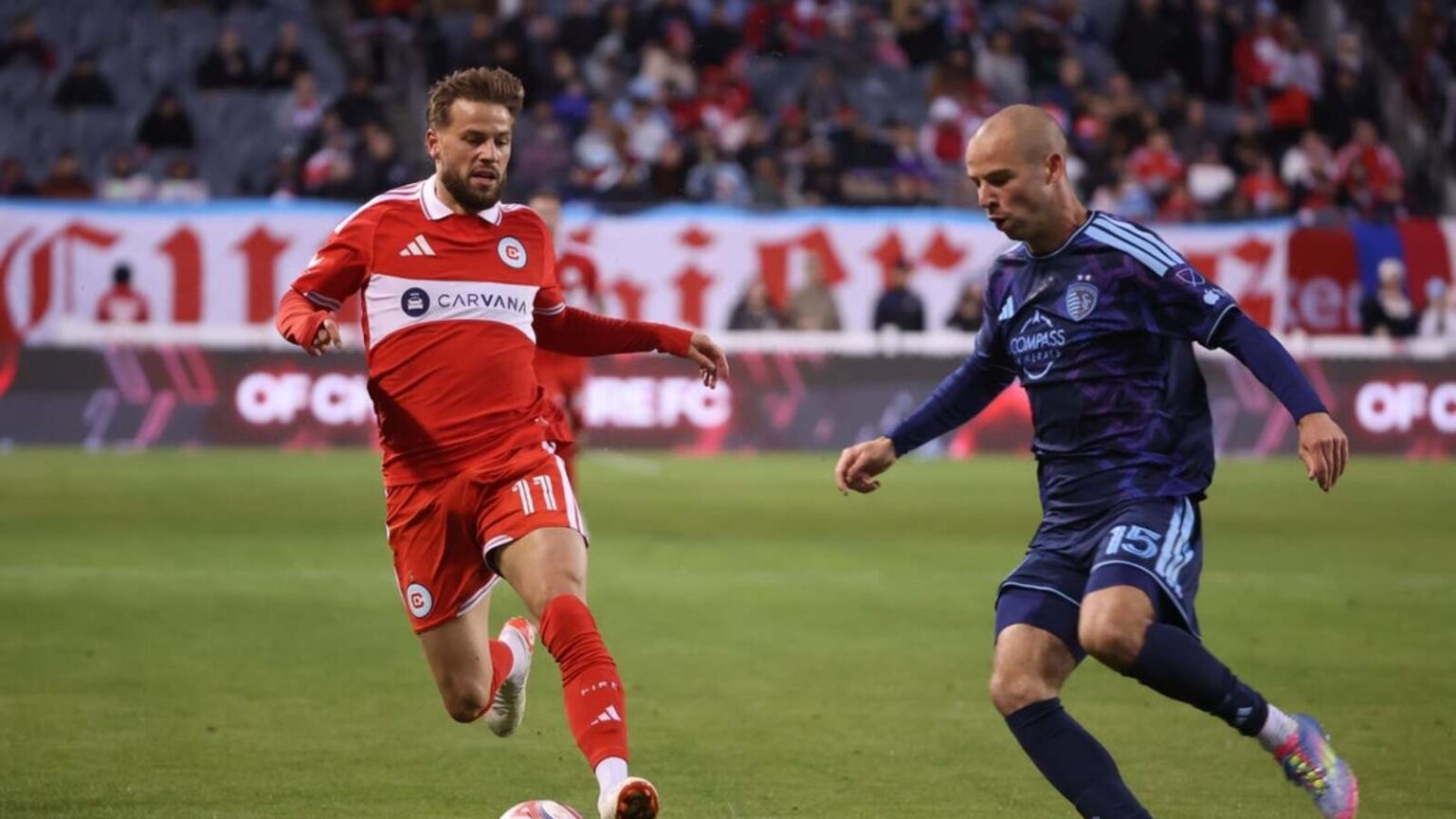 Chicago Dominates Kansas City with Second-Half Surge