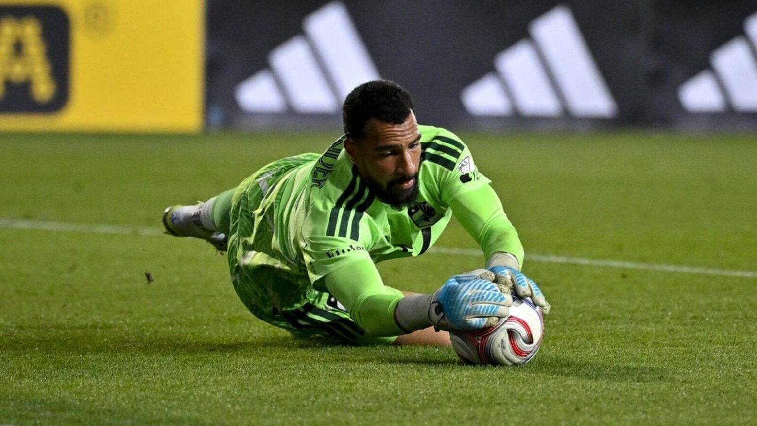 LAFC Faces Minnesota United in Clash of Divergent Paths