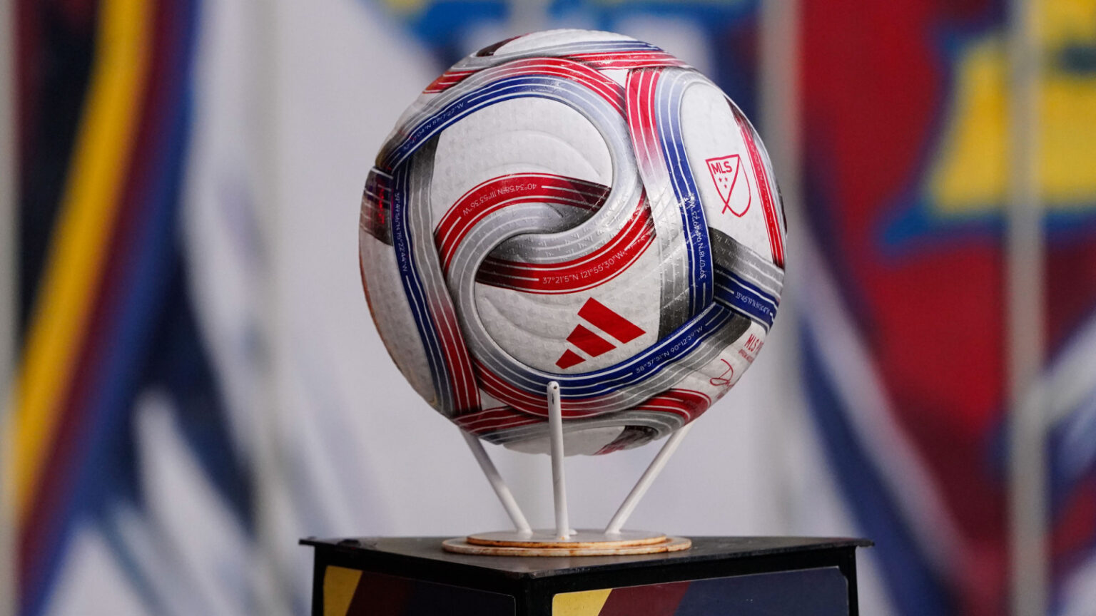 Roberto De Zerbi Addresses Controversy Surrounding Mason Greenwood Position