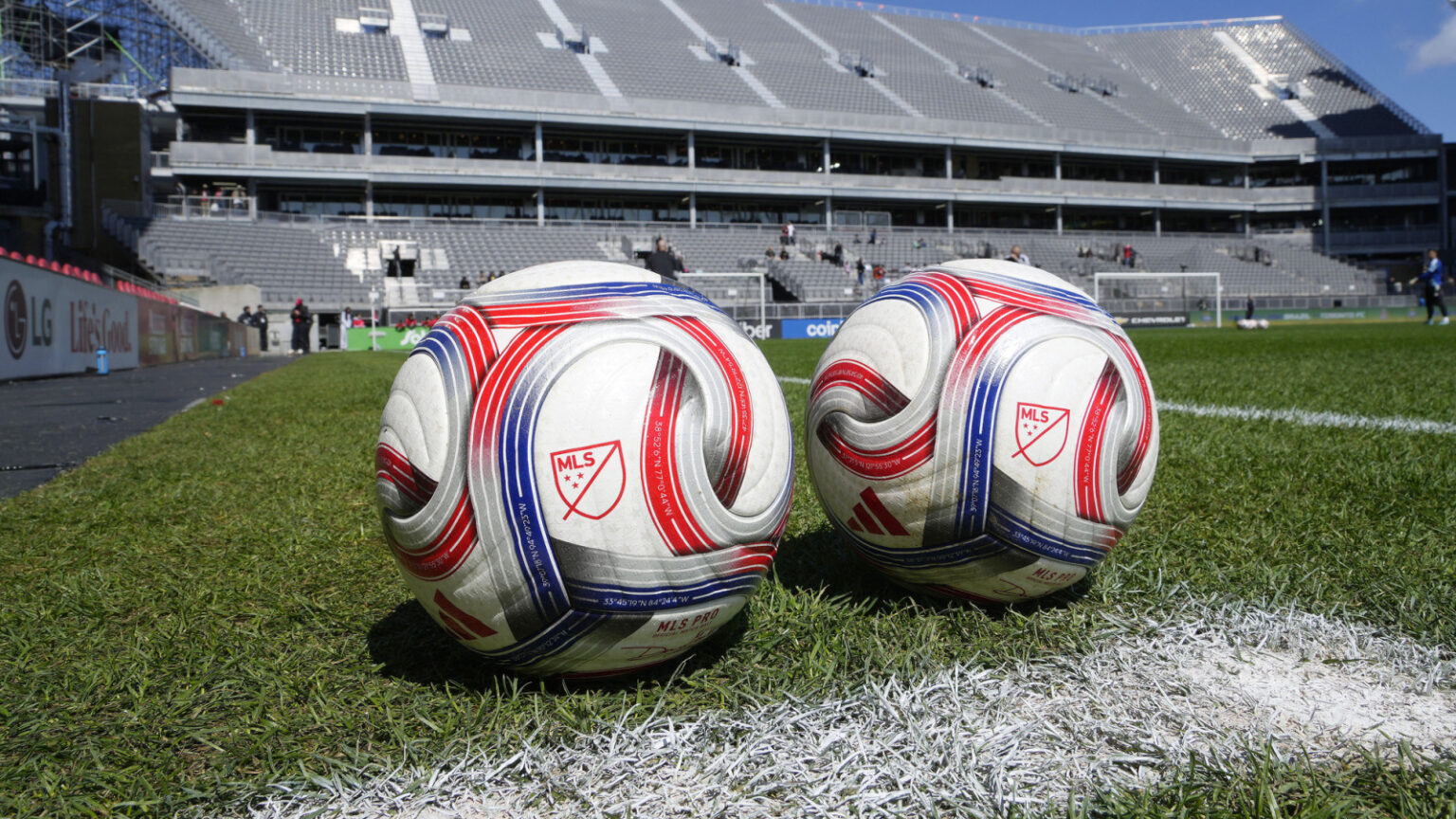 Sir Alex Ferguson Triumphs Over Liverpool