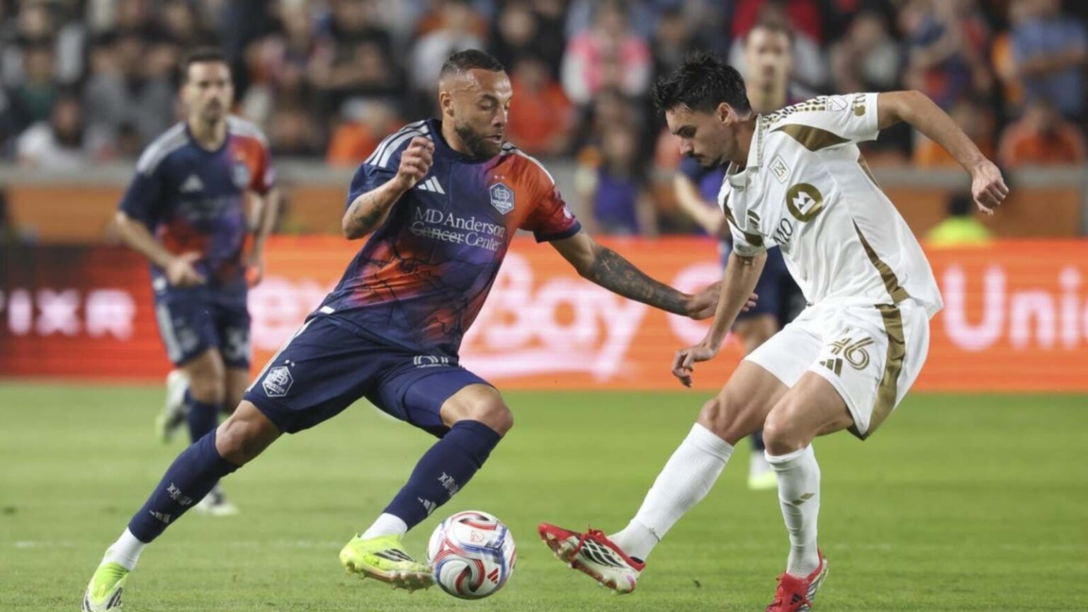 Dynamo Build Positive Momentum Ahead of LAFC Showdown