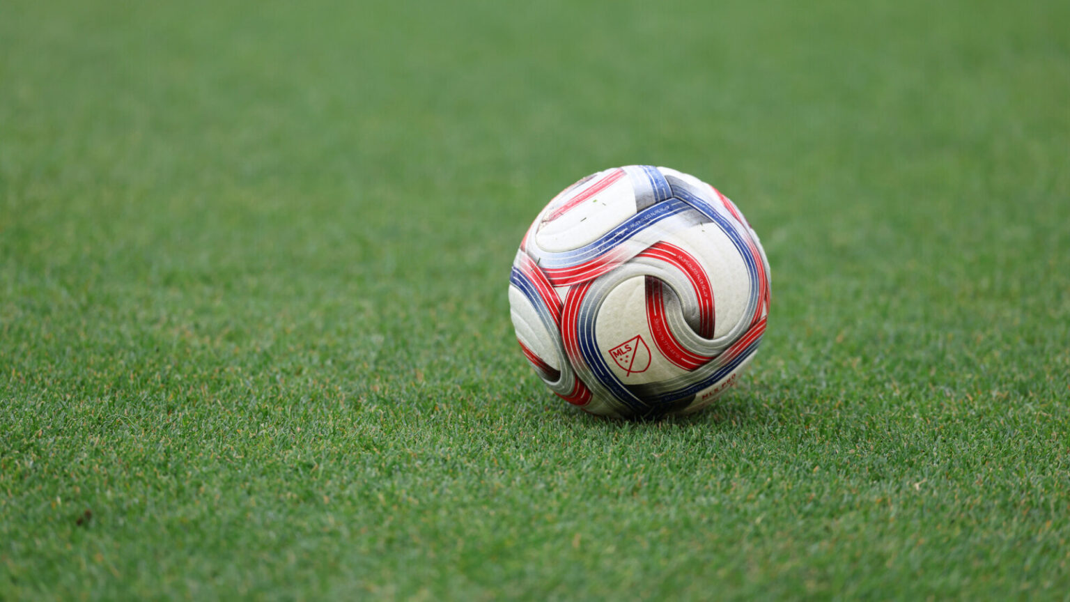 Falkirk Confirms Return of Manchester United Attacker