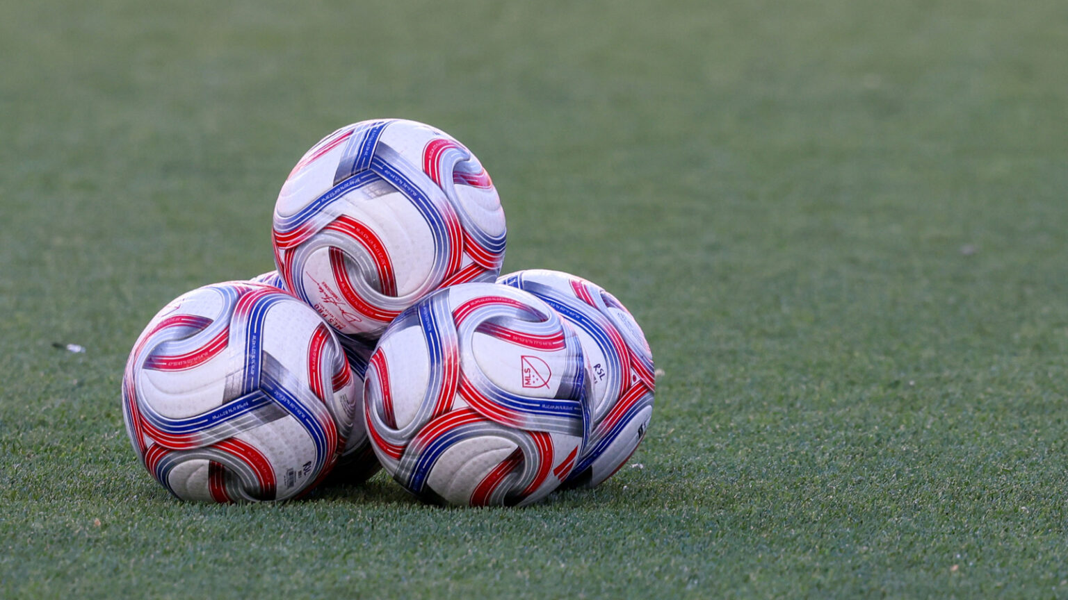 Former Manchester United Coach Set for Official Reunion with Club in 2026/27 Season