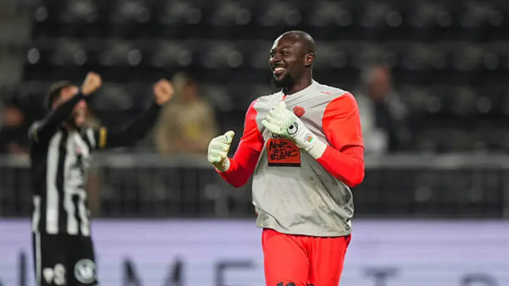 Herve Koffi Wins Another Award at Angers