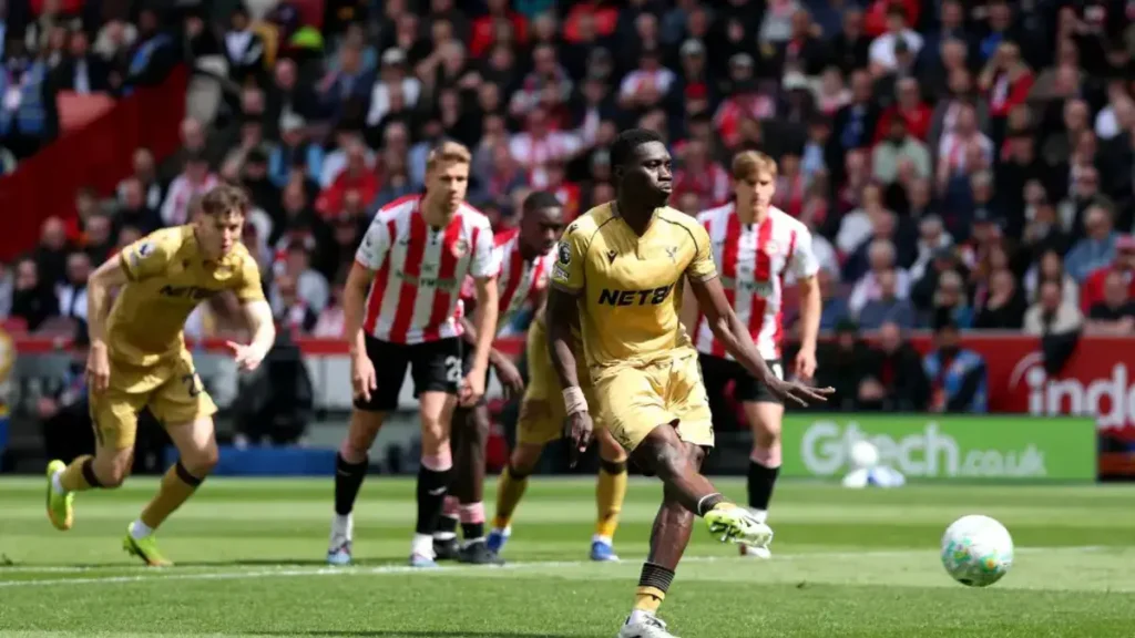 Ismaila Sarr Keeps Scoring as Crystal Palace and Brentford End in 2-2 Draw