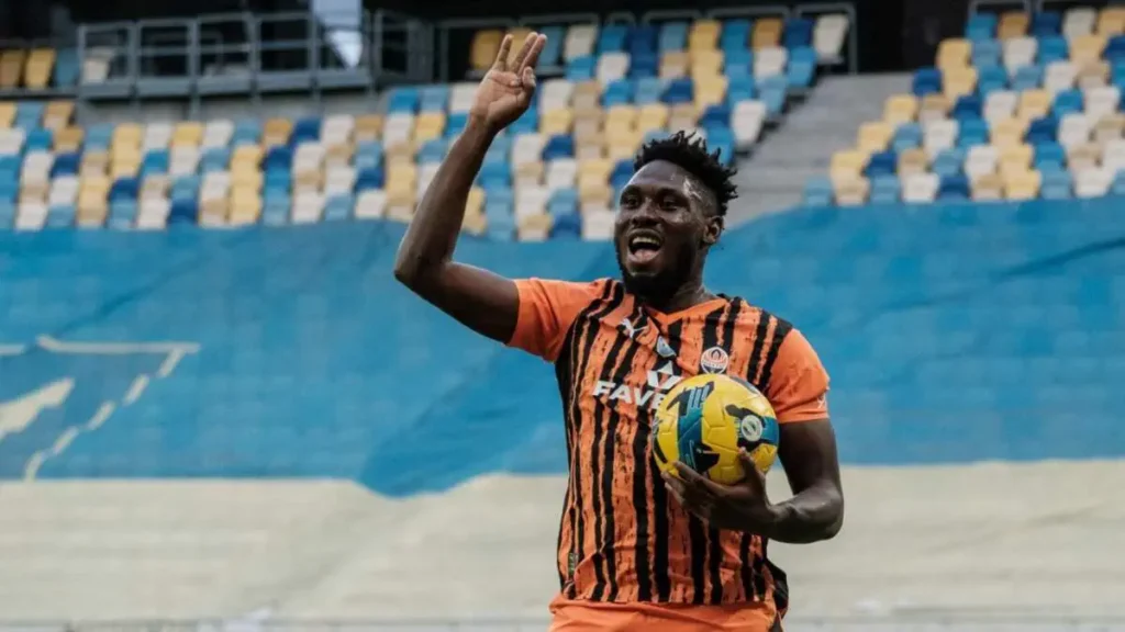 Lassina Traoré Extends Contract with Shakhtar Donetsk Through 2031
