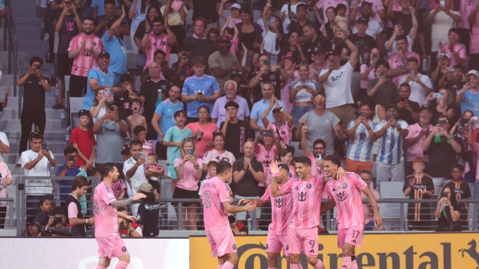 Lionel Messi Injured as Inter Miami Defeats Union