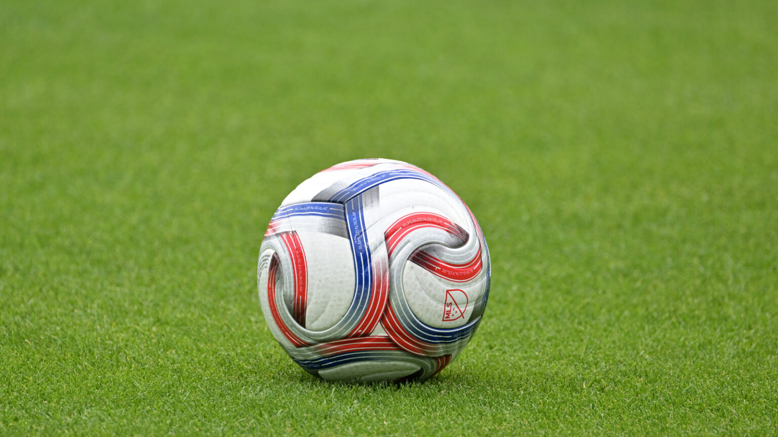 Liverpool Secures Former Manchester United Midfielder with New Contract