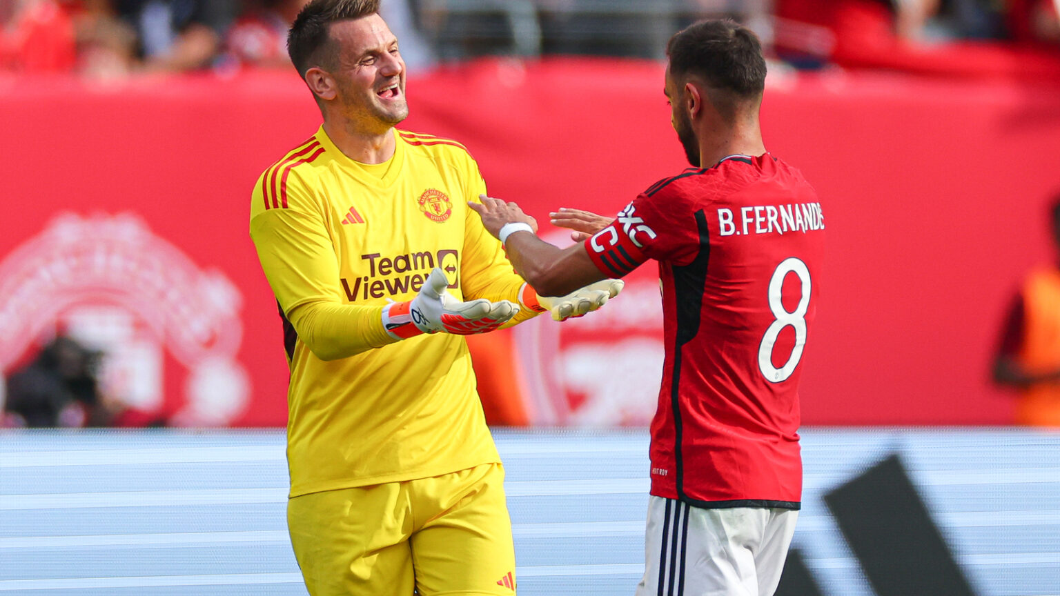 Manchester United Midfielder Nominated for Player of the Season 2025/26