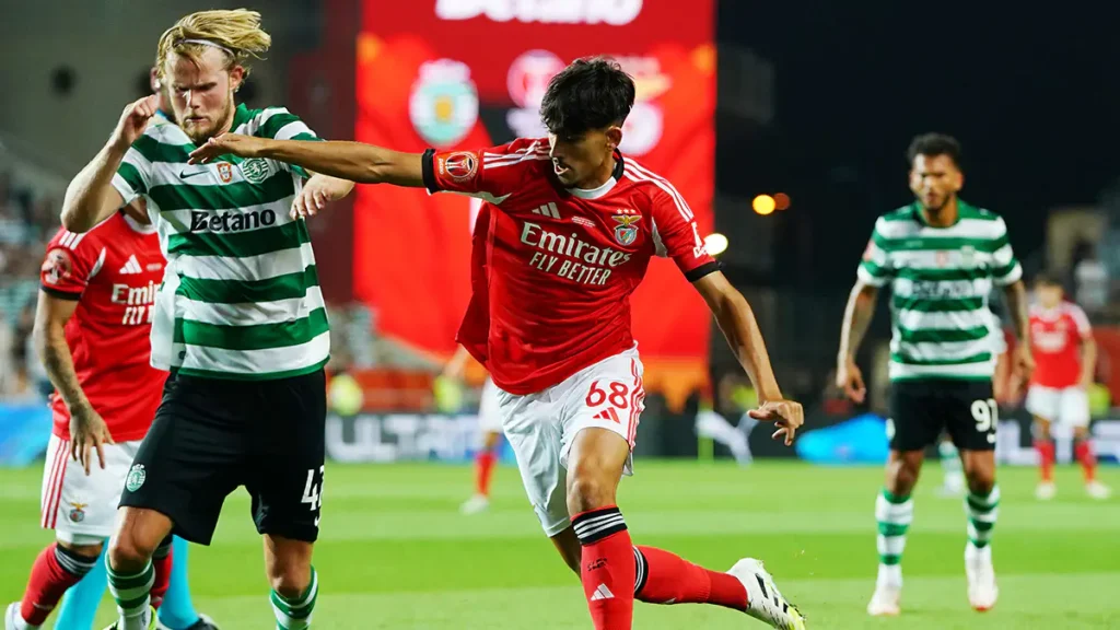 Manchester United sets sights on top player in Portuguese league