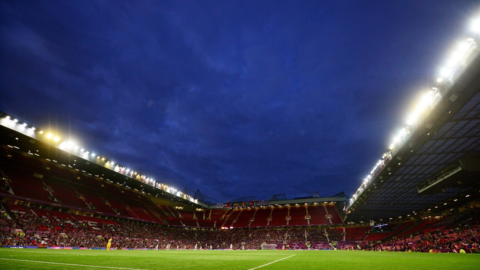 Six Players Ruled Out of Sunderland vs Manchester United Match