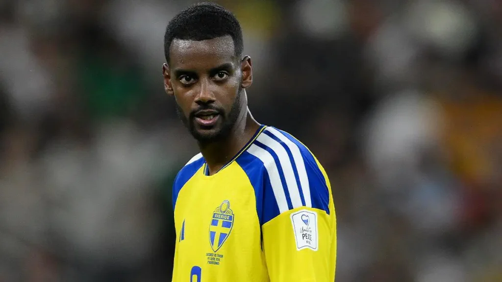 Alexander Isak Trains Alone Before Netherlands Match: Should We Worry?