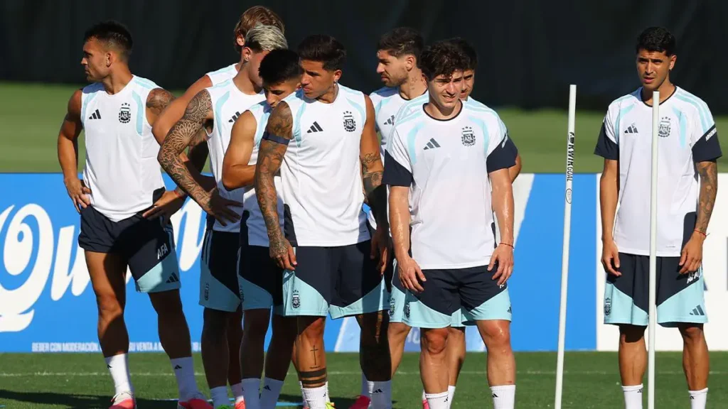 Barcelona Sets Sights on Record-Breaking Bid for Star Forward Barcelona Sets Sights on Record-Breaking Bid for Star Forward