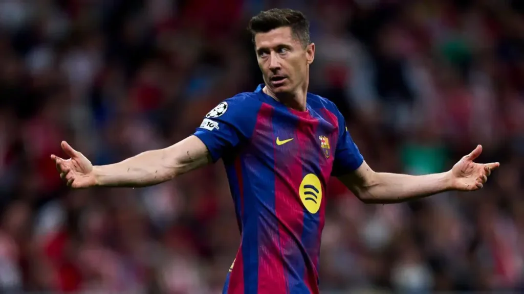 Chicago Fire Set to Sign Lewandowski as Alternative to Neymar Following Barcelona Exit Chicago Fire Set to Sign Lewandowski as Alternative to Neymar Following Barcelona Exit