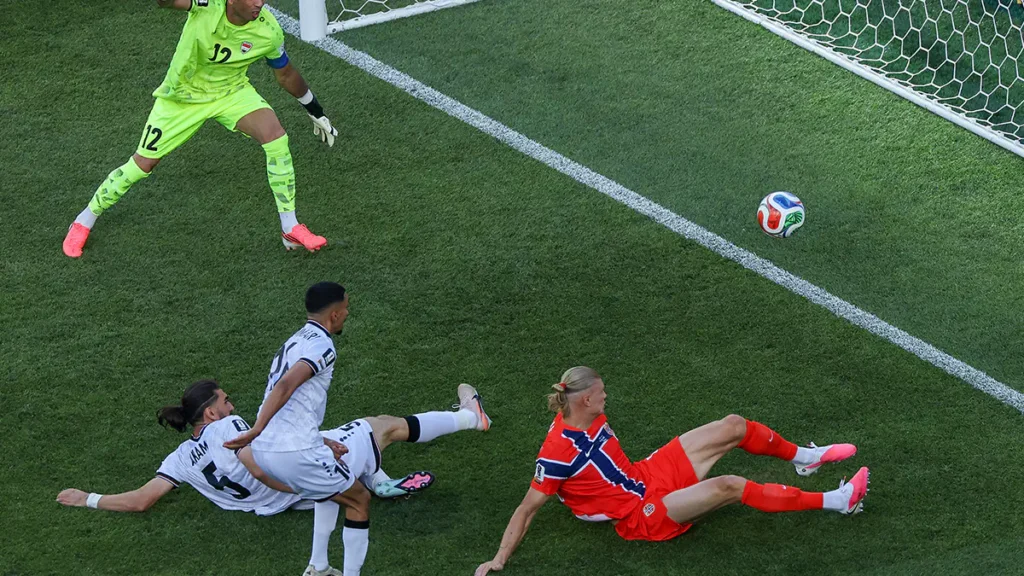 Erling Haaland scores his first goal in the World Cup!