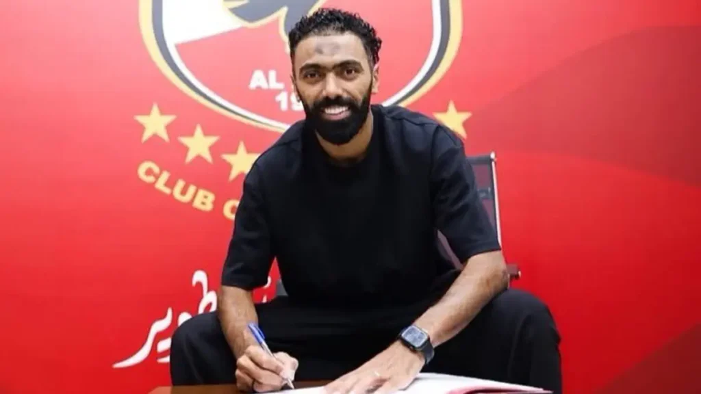 Hussein El Shahat signs contract extension with Al Ahly SC Hussein El Shahat signs contract extension with Al Ahly SC
